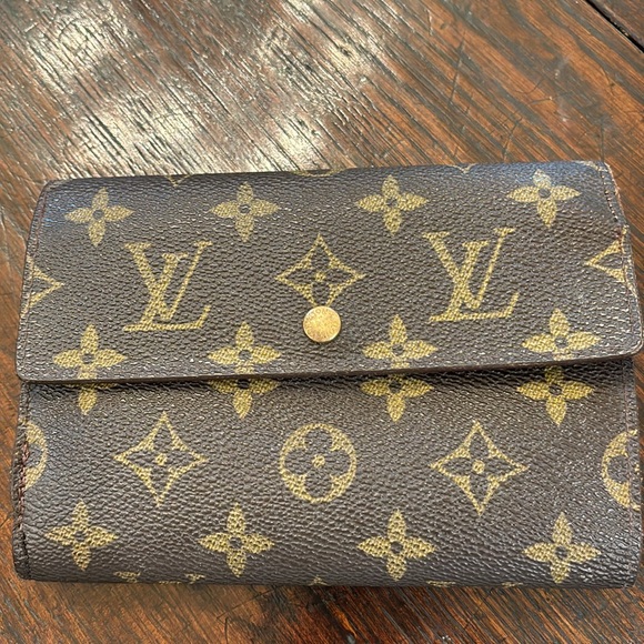 Louis Vuitton Porte Tressor Euti Papier Trifold wallet - Picture 9 of 9